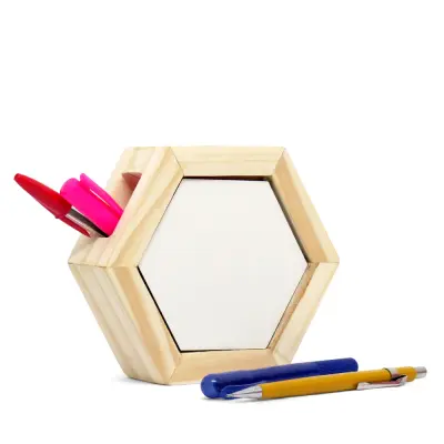Porta Lápis de Pinus com Placa MDF Hexagonal personalizado