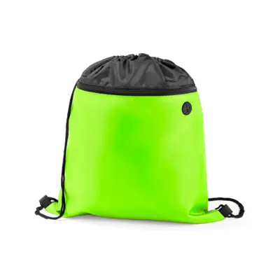 Mochila Tipo Nylon com Bolso e Saída para Fone Verde - 35x40cm personalizado