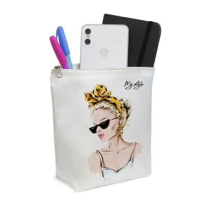 Necessaire em Poliéster Resinado Brilho Vertical - 16x19cm personalizado